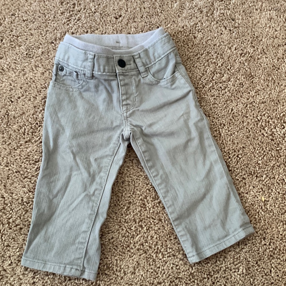 Baby gap jeans 6-12 months